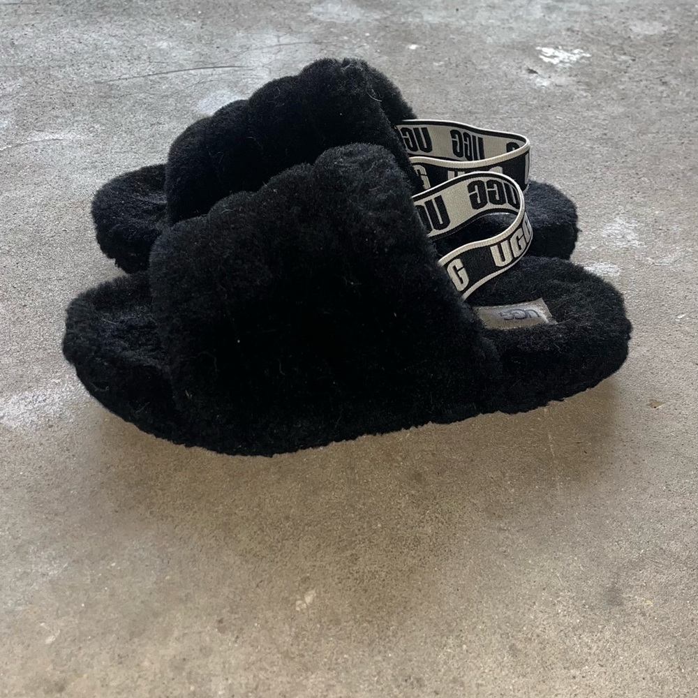 ugg fluff yeah slippers